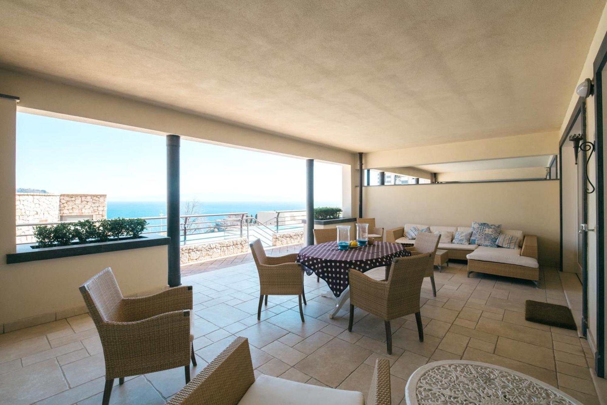 Taormina Chic Apartment מראה חיצוני תמונה
